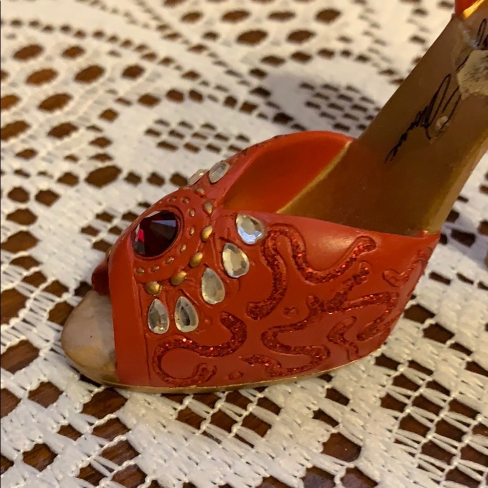 Marilyn Monroe miniature collectible shoe - Picture 4 of 8